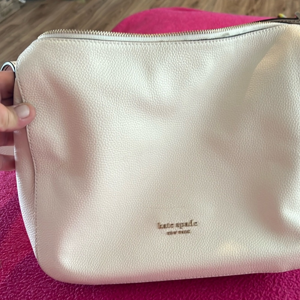 Kate Spade ♠️ 10x11 white